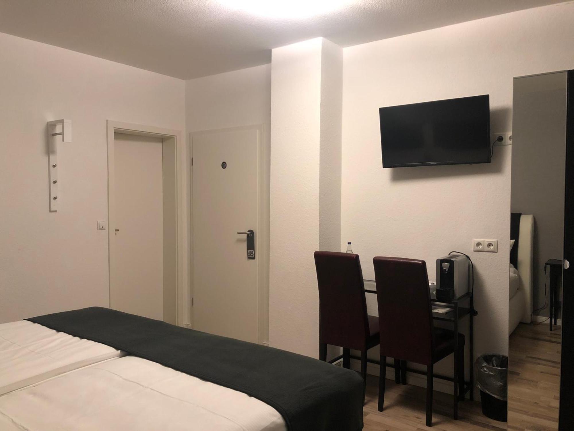 Hotel Schwarzes Ross Ganderkesee Eksteriør billede